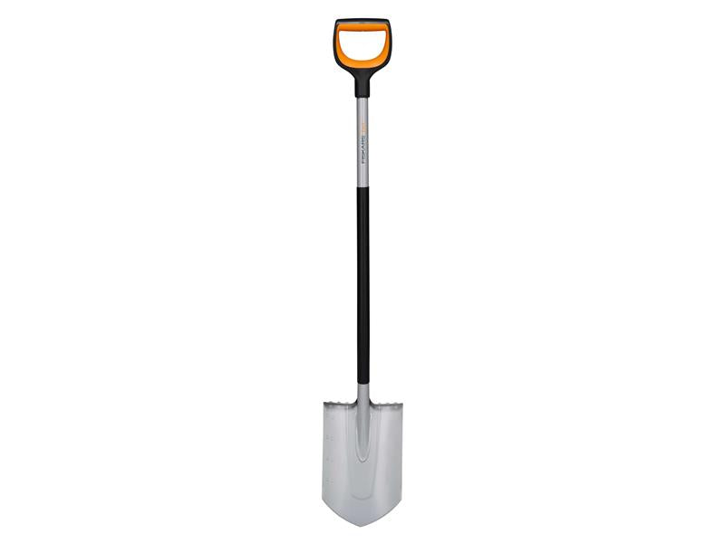 Xact™ Pointed Spade